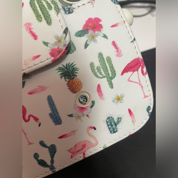 FujiFilm Instax Mini 7s Instant Camera with Cactus Flamingo Case  and Film - Picture 14 of 14